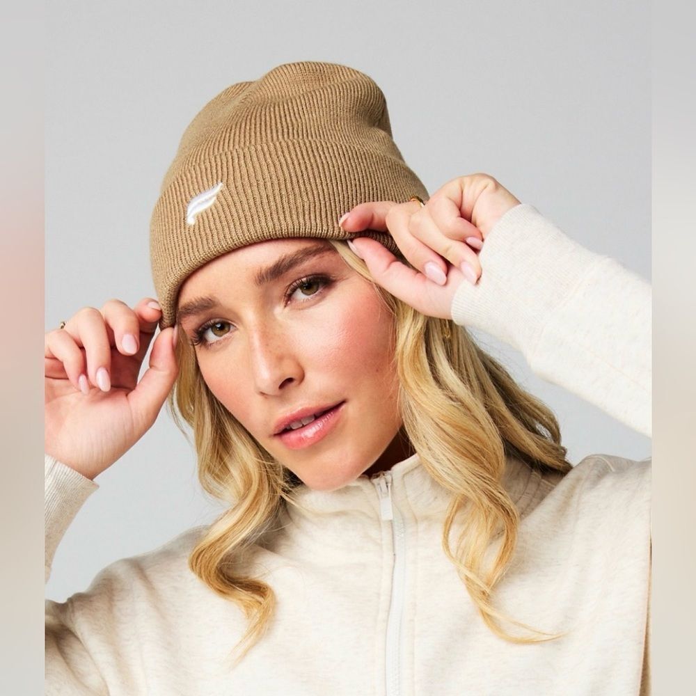 NWT Fabletics Unisex Alpine Dark Twill Tan Knit Beanie with Logo Cap Hat